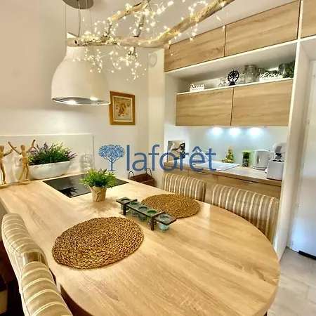 Appartement insolite avec jacuzzi et sauna à Carqueiranne *